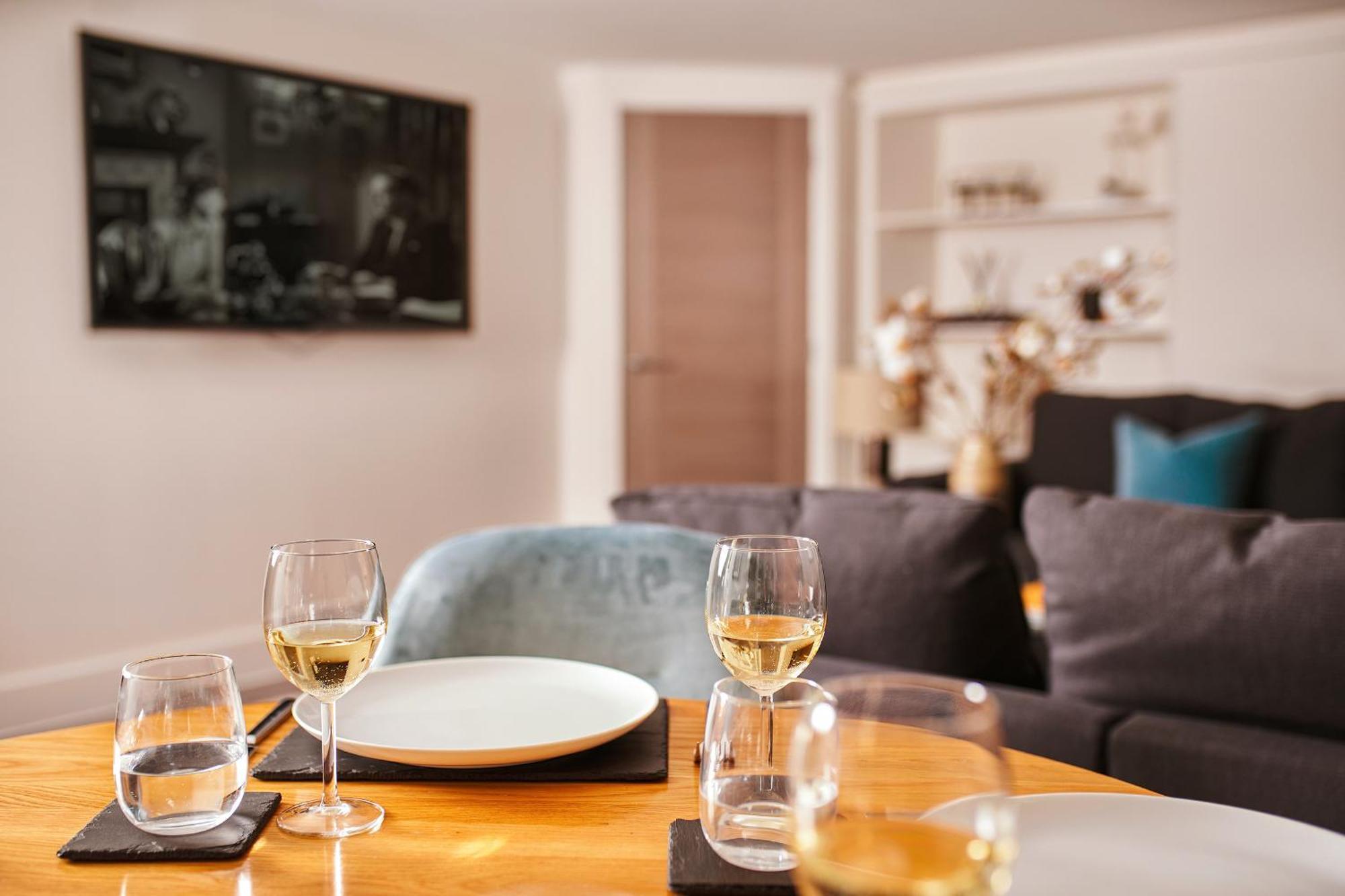 The Moorings - Stylish Duplex Apartment On Torquay Harbourside Extérieur photo